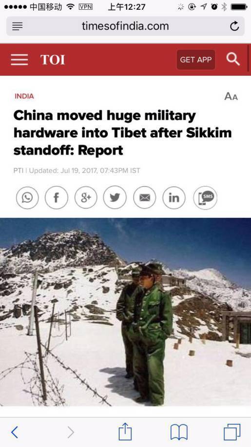 印度的主流新闻媒体Times of India 近日在头条发布一篇题为“China moved huge military hanrdware into Tibet after Sikkim standoff：Report（中国向西藏对峙地区大规模运送军用物资）”的报道。文章本身多是臆测，并无多少实质内容。不过，这一媒体的新闻配图却让小编大跌眼镜，因为这图是这样的。