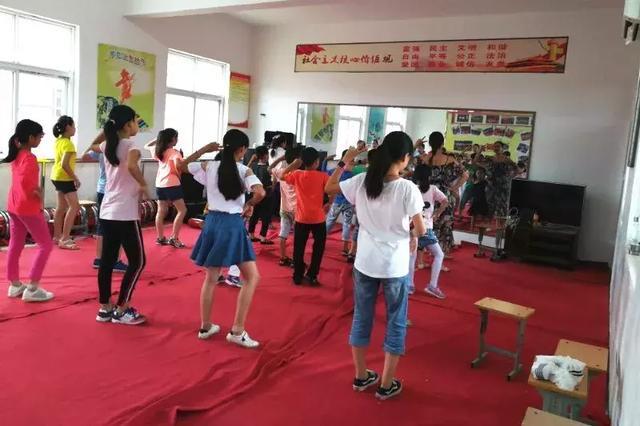 用活乡村少年宫 放飞七彩童年梦