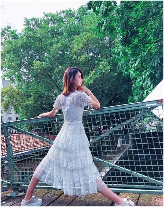 再添实锤?卓伟爆料赵丽颖已怀孕,赵丽颖及其工