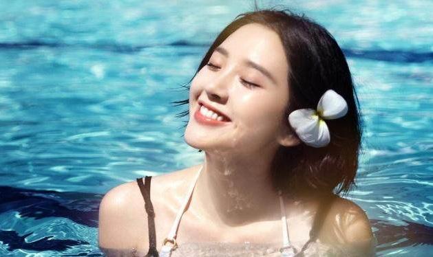 女明星水下照片,范冰冰诱人,赵丽颖清纯,最喜欢