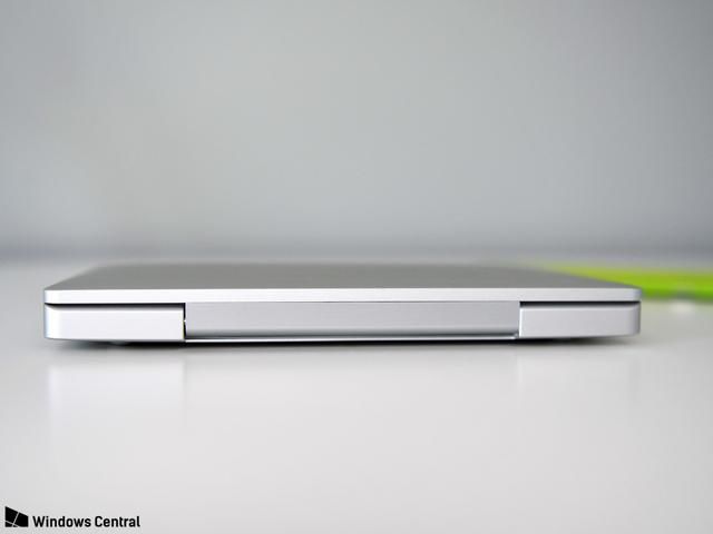 老外评价这是飞机上最好用的迷你电脑,微软苹