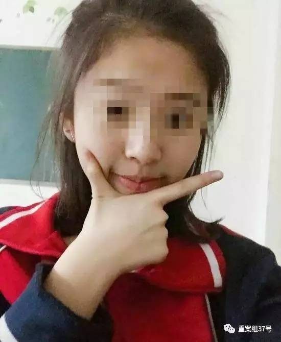高中男生教室里掐死女同学 涉故意杀人和强奸 高中男生教室里掐死女同学 涉故意杀人和强奸