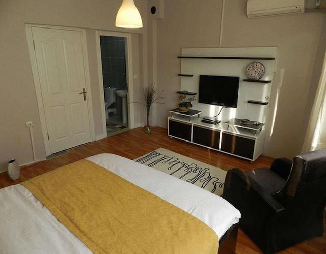 价值50万元的房月租2650元,是继续出租划算还