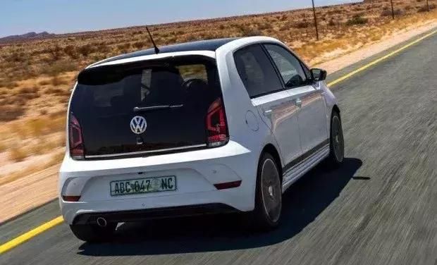 大众迷你小钢炮,别看是三缸小排量发动机,8.8秒就破百