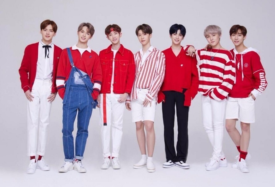 乐华七子又在机场被点名 这帮长腿酷boy路痴起