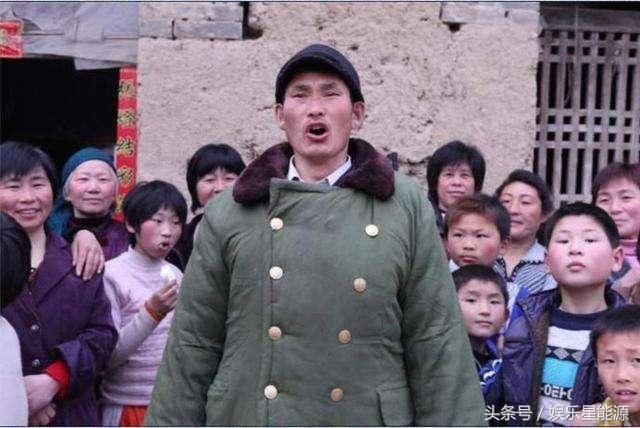 大衣哥朱之文被村民狠骂,上集市购物被商贩坑惨,直呼:我很累-北京时间