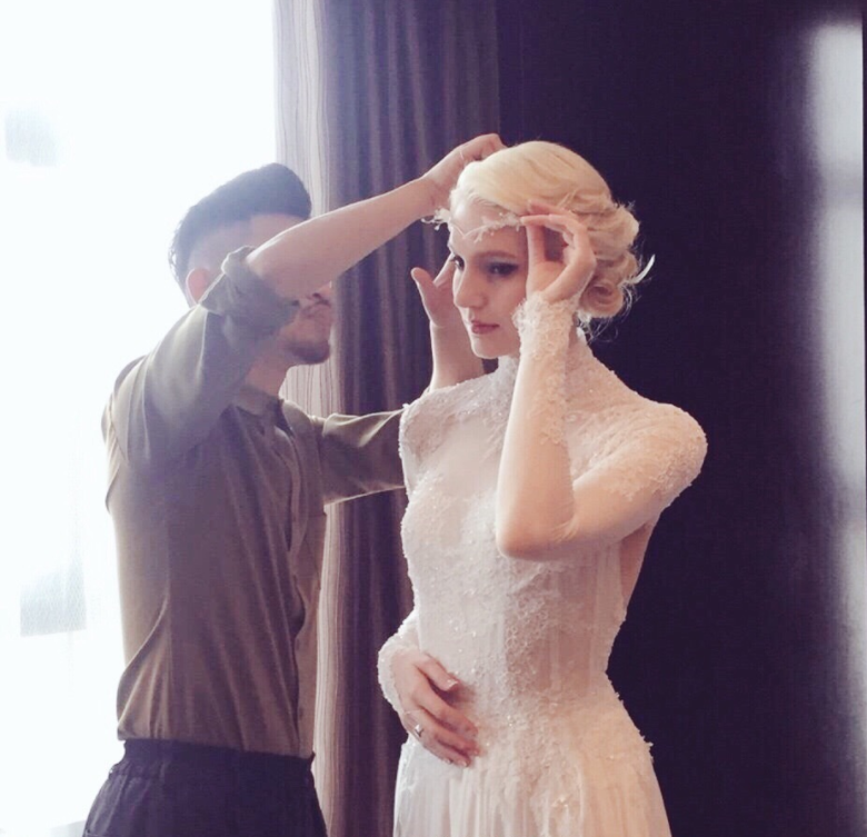 撒贝宁妻子近照曝光:脸大腰圆发福严重 像变了一个人