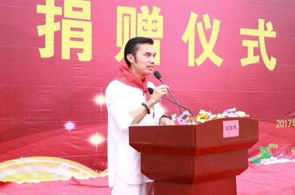 爱在江西,巨海集团第九所希望小学巨海梦婷希