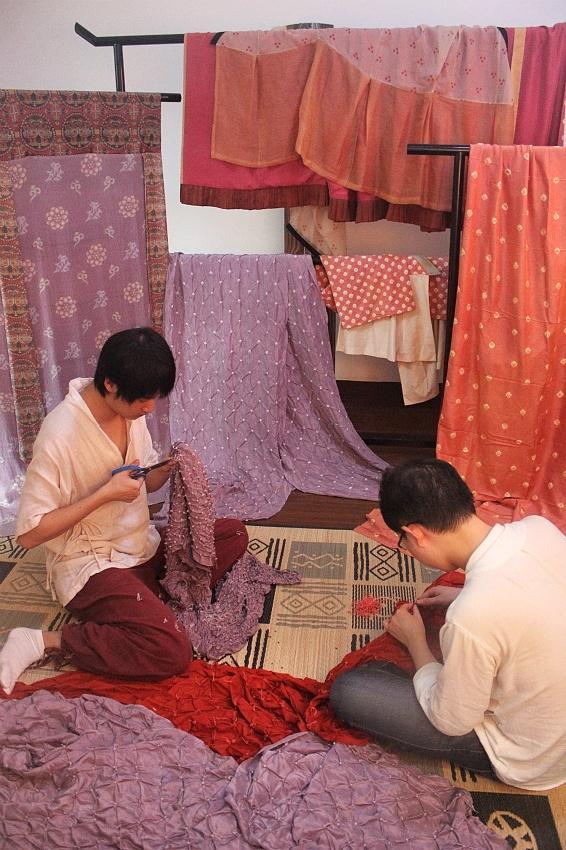 传承发展中华优秀传统文化 | 中国装束复原团队:十年匠心,再现罗衣飘飘的时代_北京时间