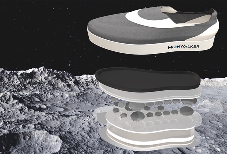 此外，MoonWalker里面的海绵鞋垫还具备记忆功能，可根据用户的脚型进行调整。可以说，这双板鞋任何脚型的用户都是可以穿的哦。