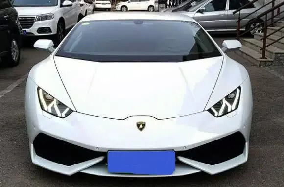 老板一时兴起买辆兰博基尼,开了半年就卖了车