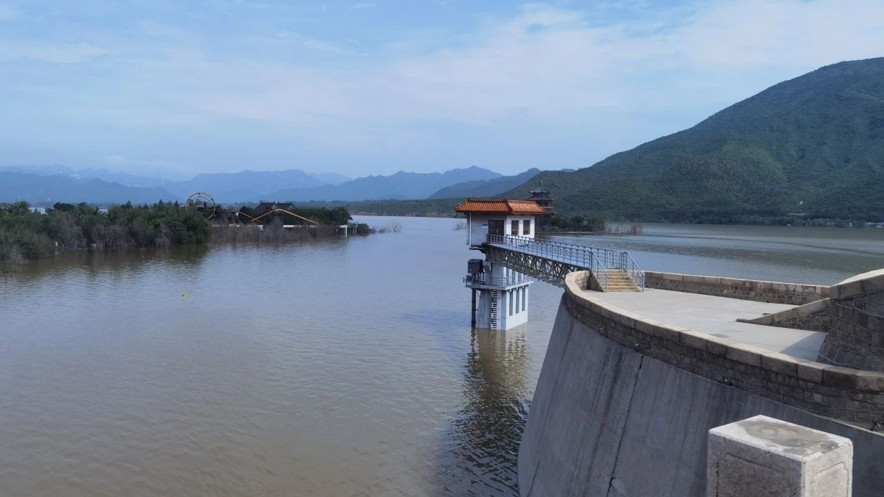 十三陵水库已完成泄洪