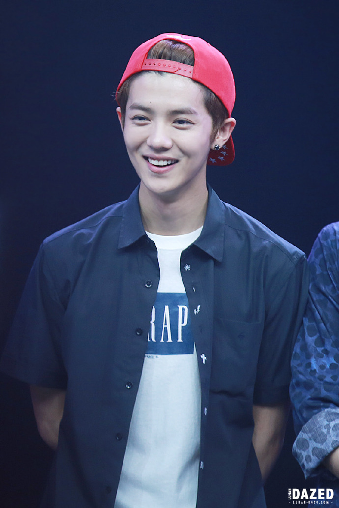 [鹿晗][分享]170611 历史上的今天,快本录制红帽小可爱