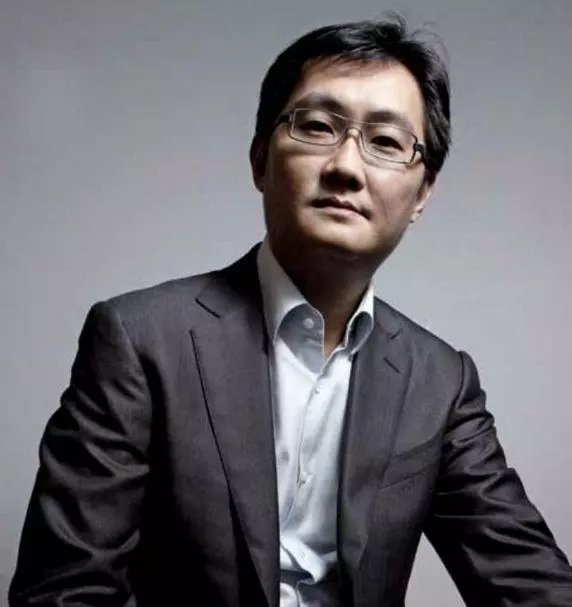 2018年中国十大富豪排名,地产商占一半,究竟谁