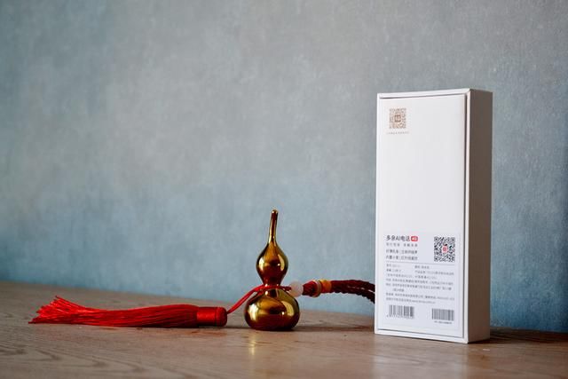 老人机让小米带来第二春,多亲AI功能电话机有