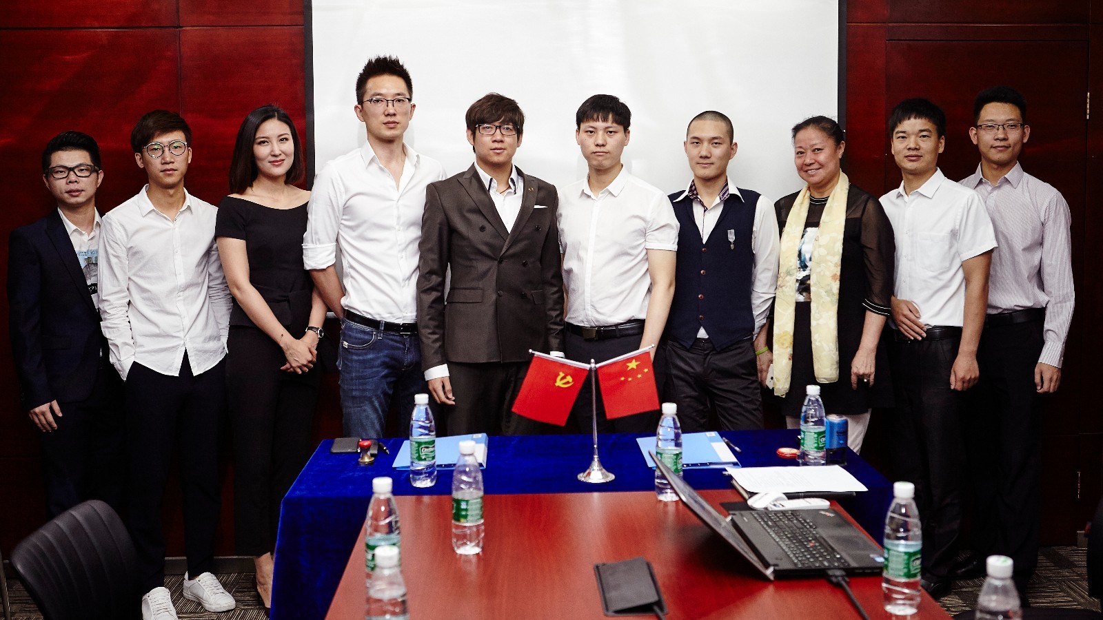 宇鹏文化投资合伙企业首批对外文化投资项目签