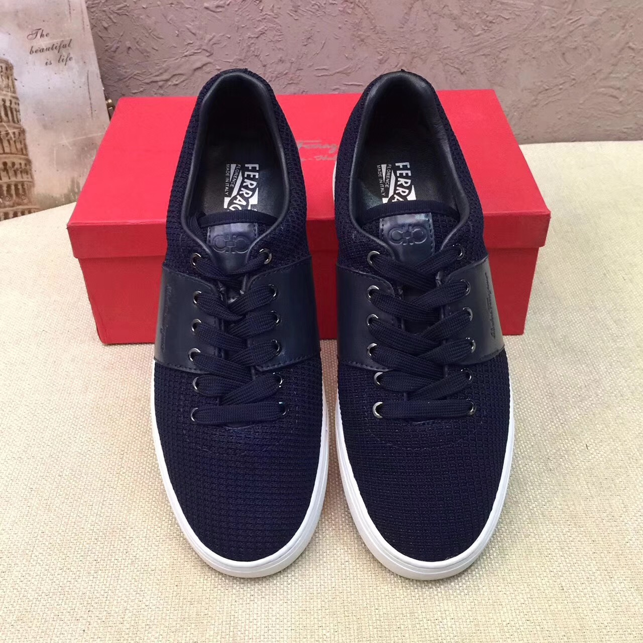 菲拉格慕是奢侈品吗?菲拉格慕香水几线品牌?