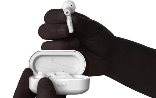 出门问问发布新品蓝牙耳机TicPods Free,比苹