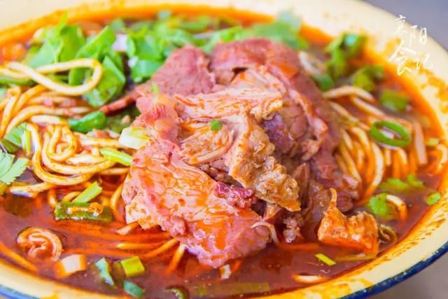 老襄阳人十口相传的面馆,是深夜吃货们的宵夜