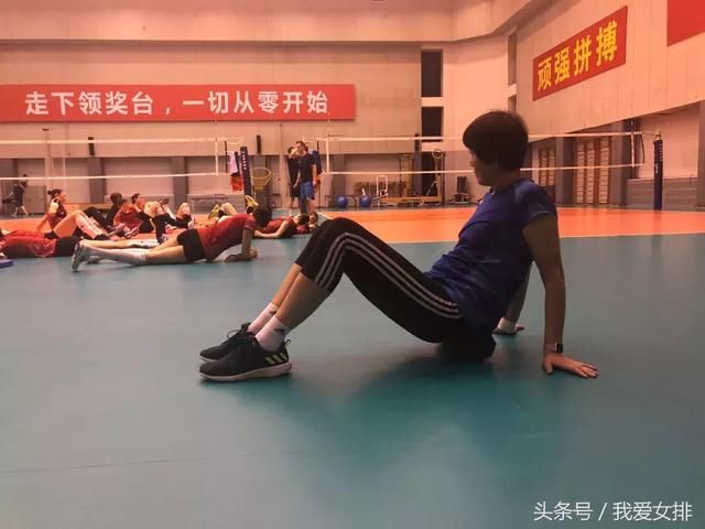 队报2018|队员减重,郎导哑嗓,出征雅加达前中国