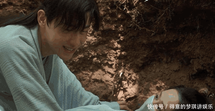 《香蜜》杨紫拍吻戏被邓伦骂, 得知真相的网友