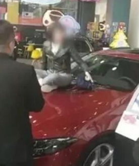 奔驰推诿与火车霸座一样,都该受到道德谴责和