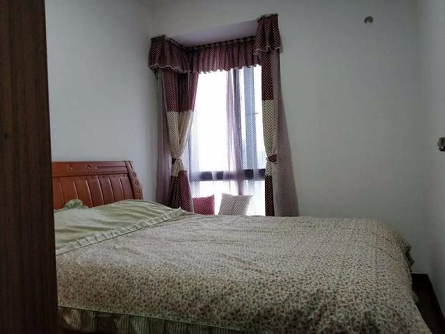 天府新区买的73平二手房,公摊竟有20平,专家:2