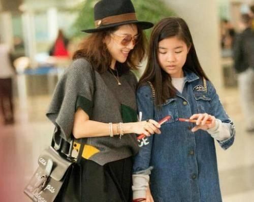 被前妻骂了10年、多次离婚的汪峰,算是一个渣