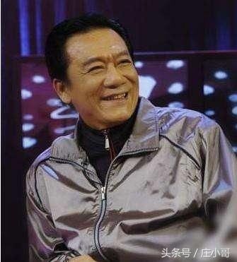 侯耀文临终前向郭德纲曝了哪些相声黑幕?令郭