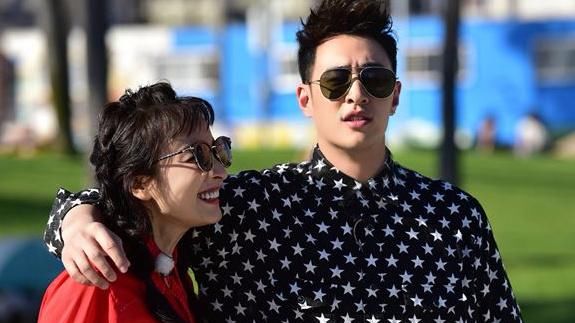 潘玮柏秘恋空姐?无尾熊夫妇纯属虚构?网友很