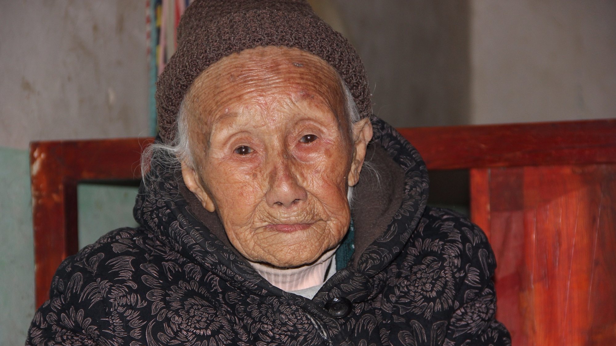 101岁老人记忆好思维清晰 每天爱喝八宝粥