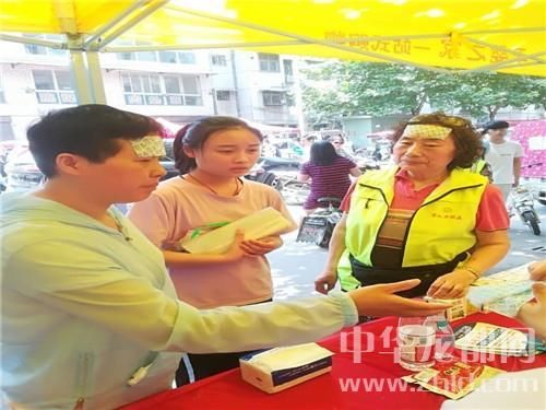 周口萤火虫爱心公益助力高考侧记