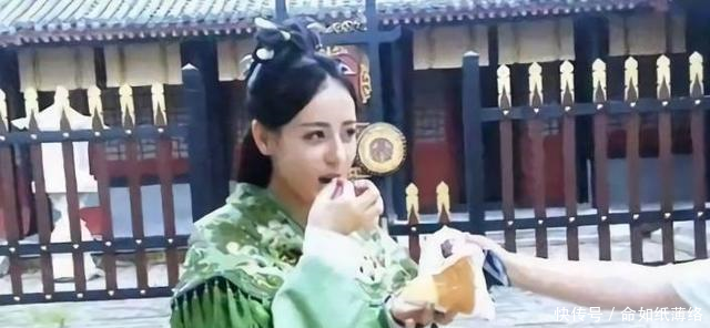 佟丽娅5分钟吃一块饼干算什么,杨幂、迪丽热巴