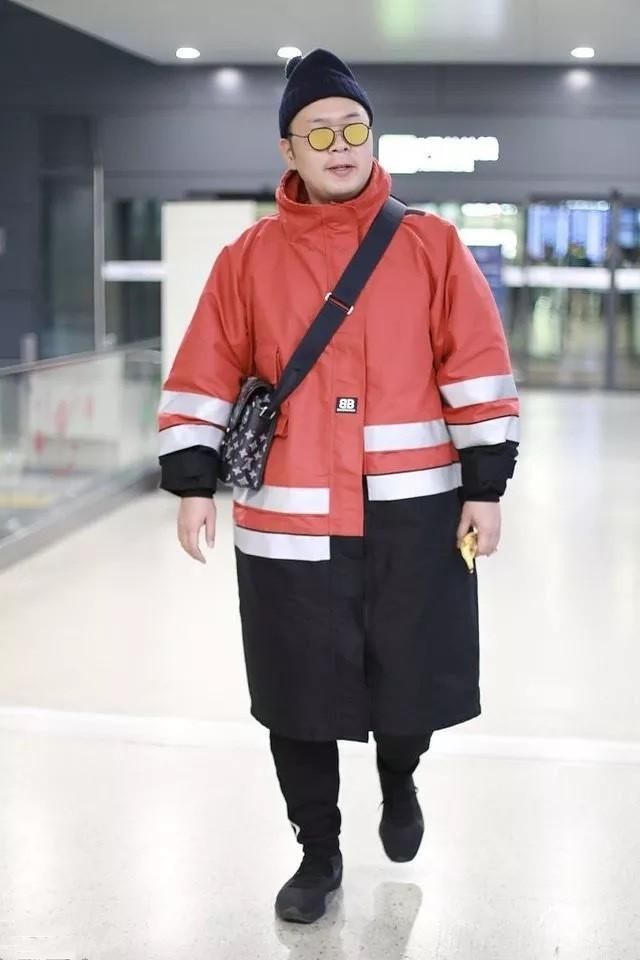 戚薇和杜海涛,同穿巴黎世家消防员大衣,为什么差距这么大?