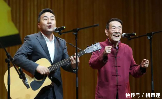 他从相声转战影视圈,如今携父亲回归相声界!年近花甲仍未拜师!