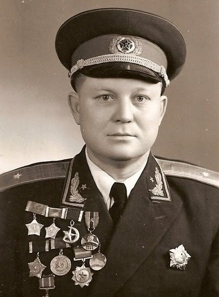 中国最年轻的开国少将,要带6万人叛逃,毛主席