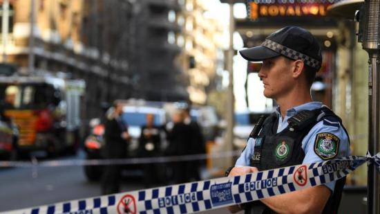 澳墨尔本警察巡逻时遭开枪扫射 3名男子被逮捕