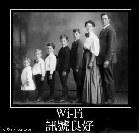 搞笑GIF:兄弟,我只能 祝你新婚快乐了