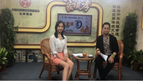 中国公益歌王金山邀你一起分享孝道心得