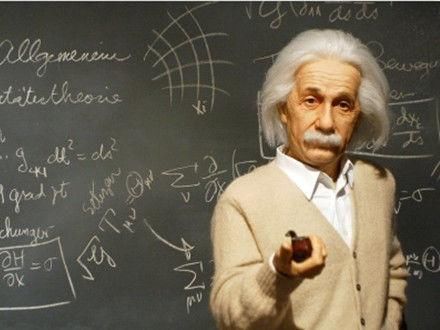 爱因斯坦喜欢日本人,不喜欢中国人,是种族歧视