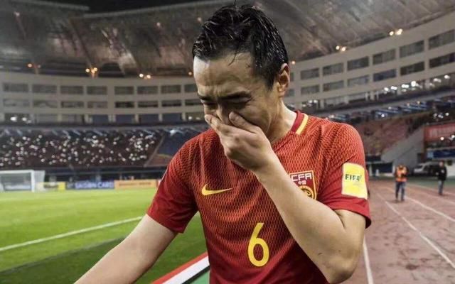 曾经的国足大哥大,放弃进入利物浦的机会,只想