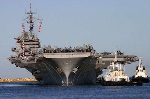 南海大阅兵:印度疯了,美国乐了!