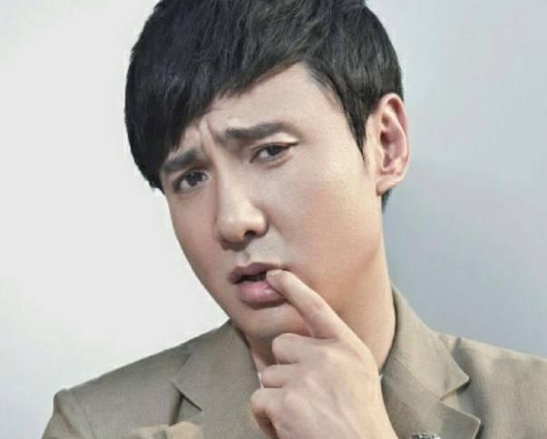 王者荣耀:沈腾沉迷王者,微博询问娜可露露出装