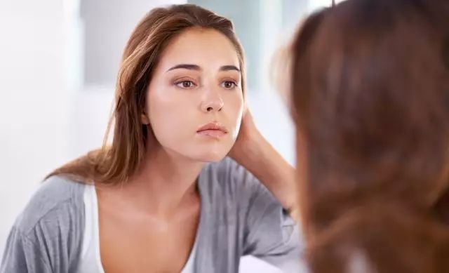 痔疮膏竟治好了乳腺结节?它对脸上的痘痘也有