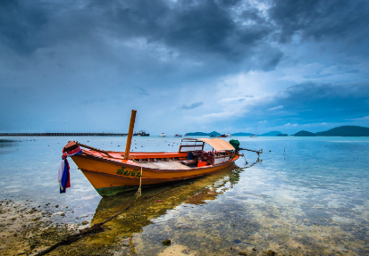 许柳光:贸易战黄金为何不涨反跌,金九银十中线