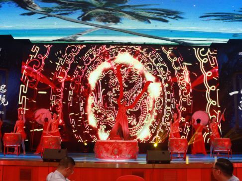 热烈祝贺尚品本色木门 “尚”有蓝图 天道酬勤 年会在三亚隆重