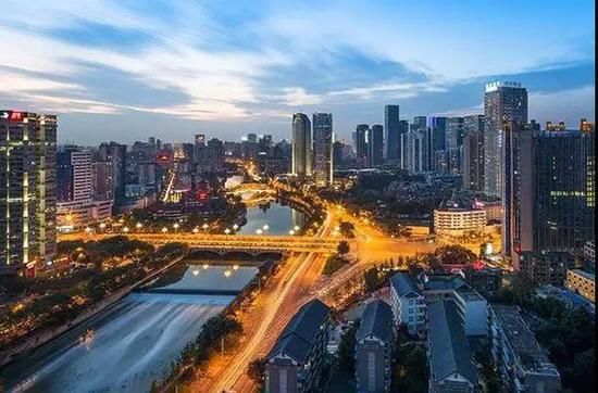 武汉2017GDP招热议,是否能赶超成都