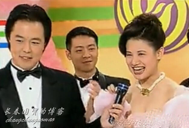 张铁林曾是凤凰卫视元老级主持人。