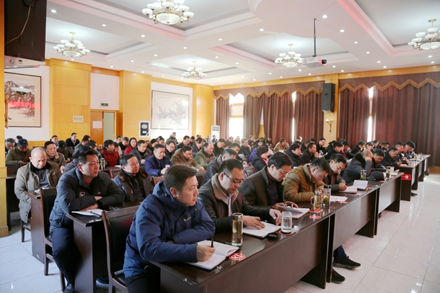 颍上县教育局学习中共中央国务院关于全面深化