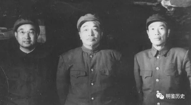 邓小平说:你去四川吧,当副省长!18年后,直接任